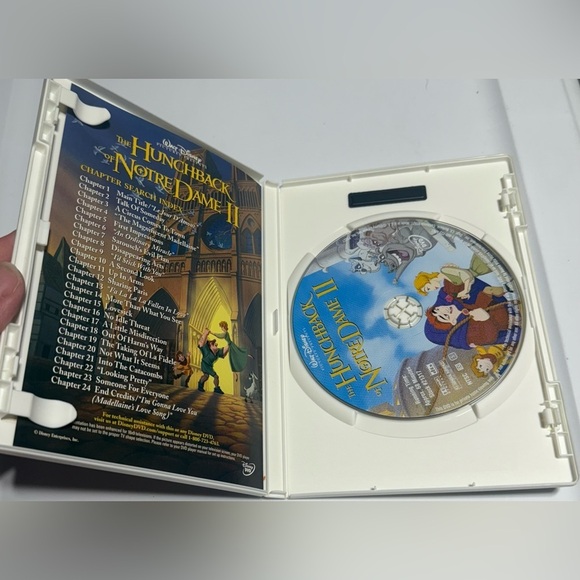 Disney’s The Hunchback of Notre Dame II DVD - Picture 3 of 3